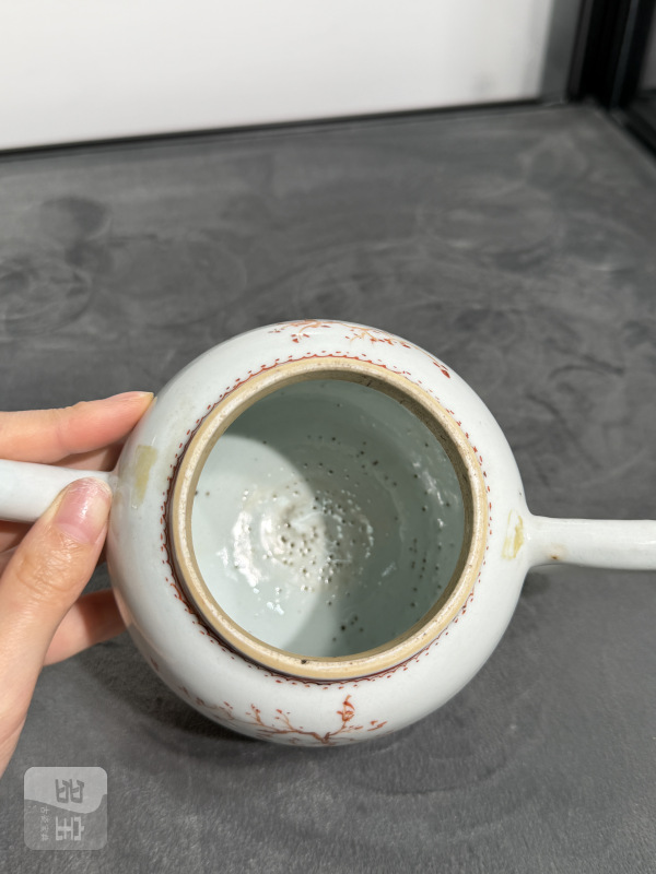 清乾隆广彩庭院教子图茶壶 - 图8